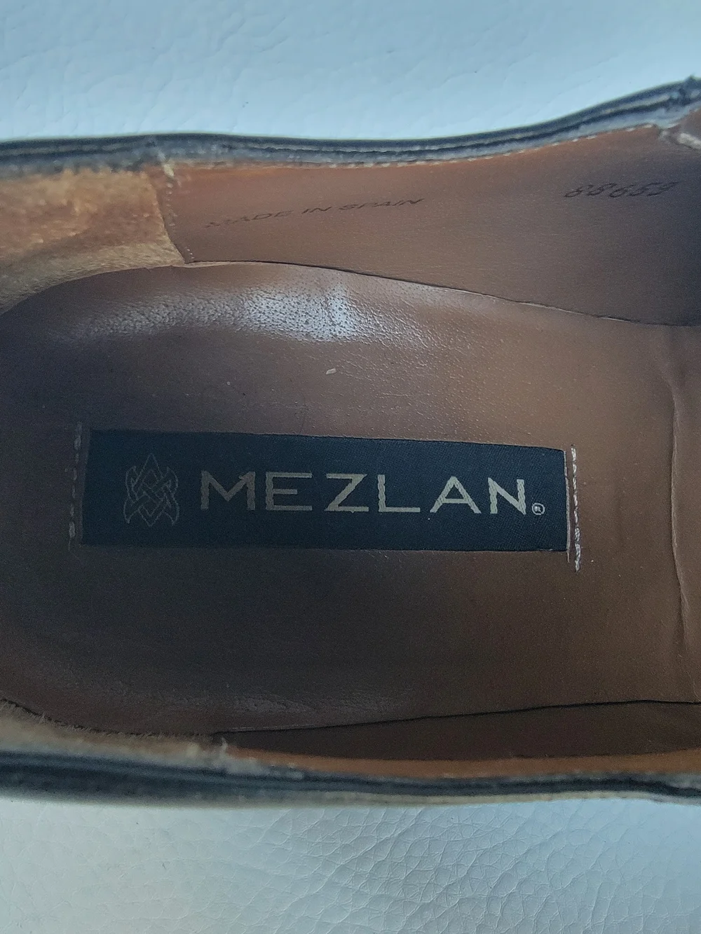 Mezlan Men’s Black Leather  Oxford Dress Shoes Sz 10.5 M The shoes show signs of